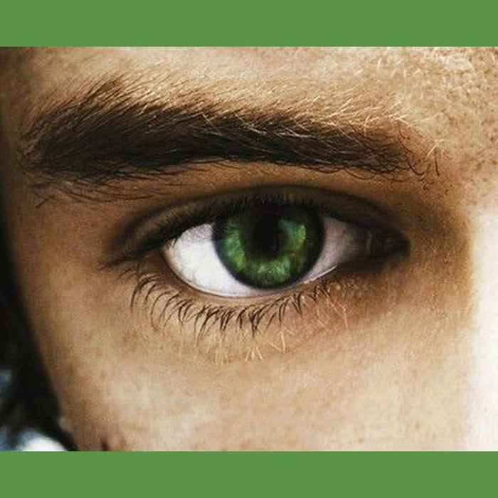 Men's green eye (12 months) contact lenses
