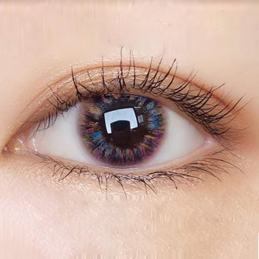 Multicolored eye (12 months) contact lenses