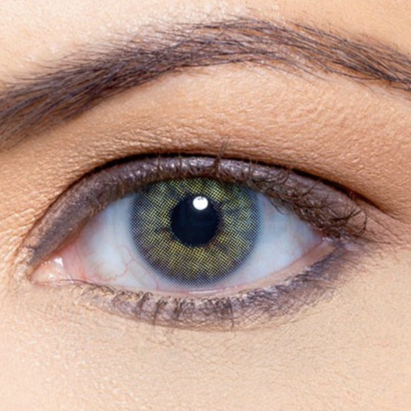 Blue-green contact lenses (12 months)